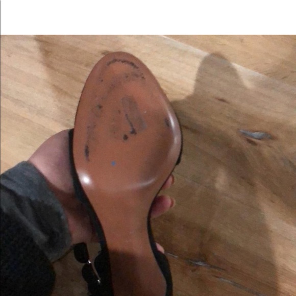 Alaia - Picture 3 of 7